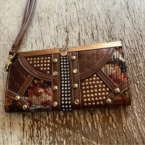 Elegant Brown and Gold Women's Clutch